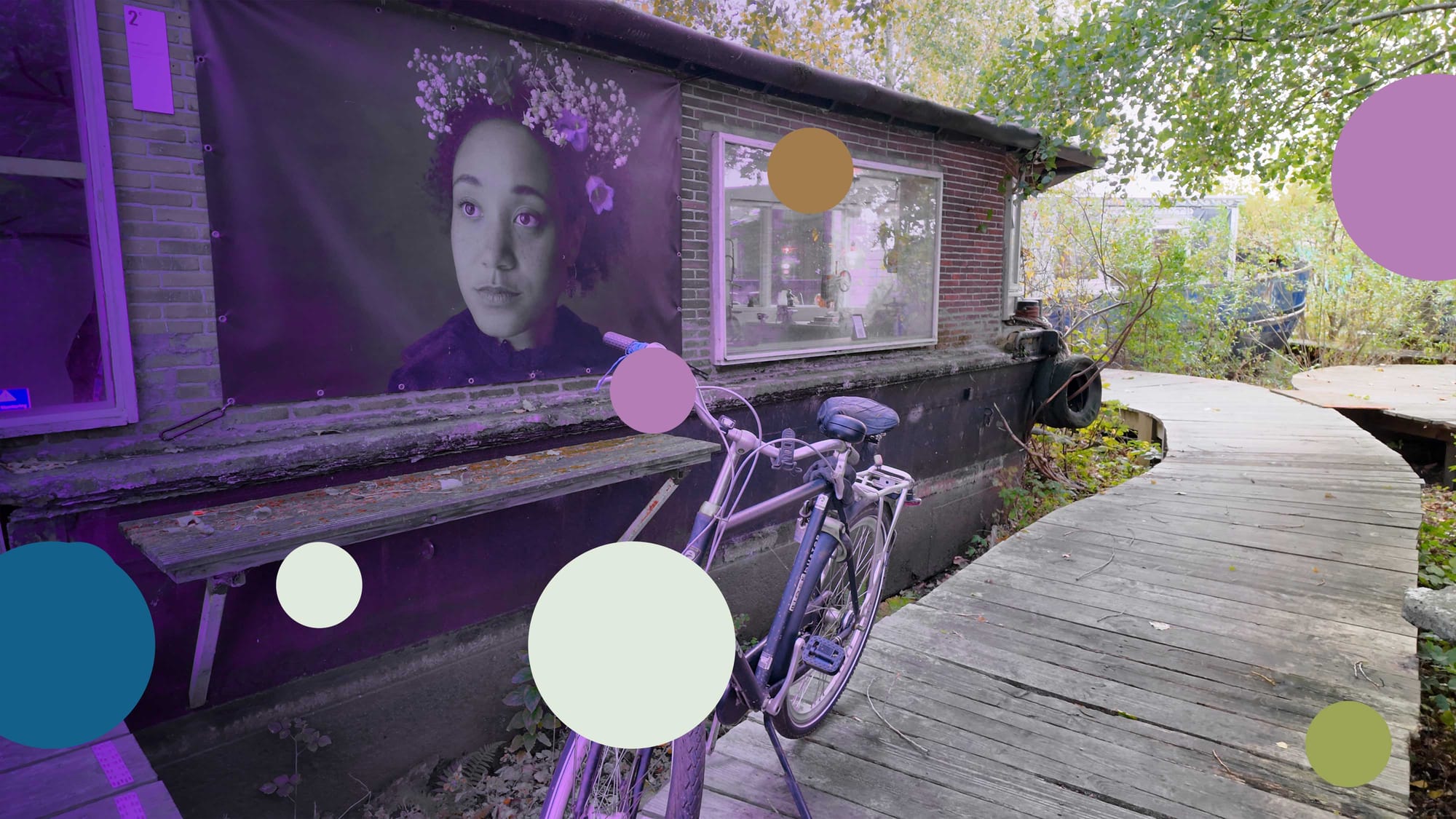 A houseboat at de Ceuvel, Amsterdam, converted into an artist studio.